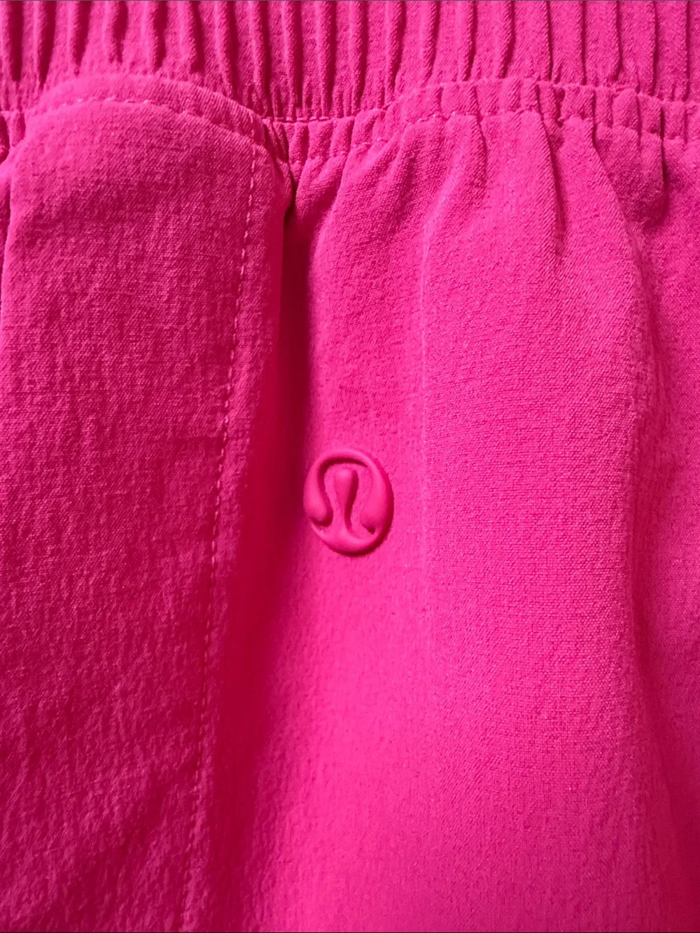 lululemon athletica Stretch Woven Stretch Fit High Rise Short 4” Cherry Mist